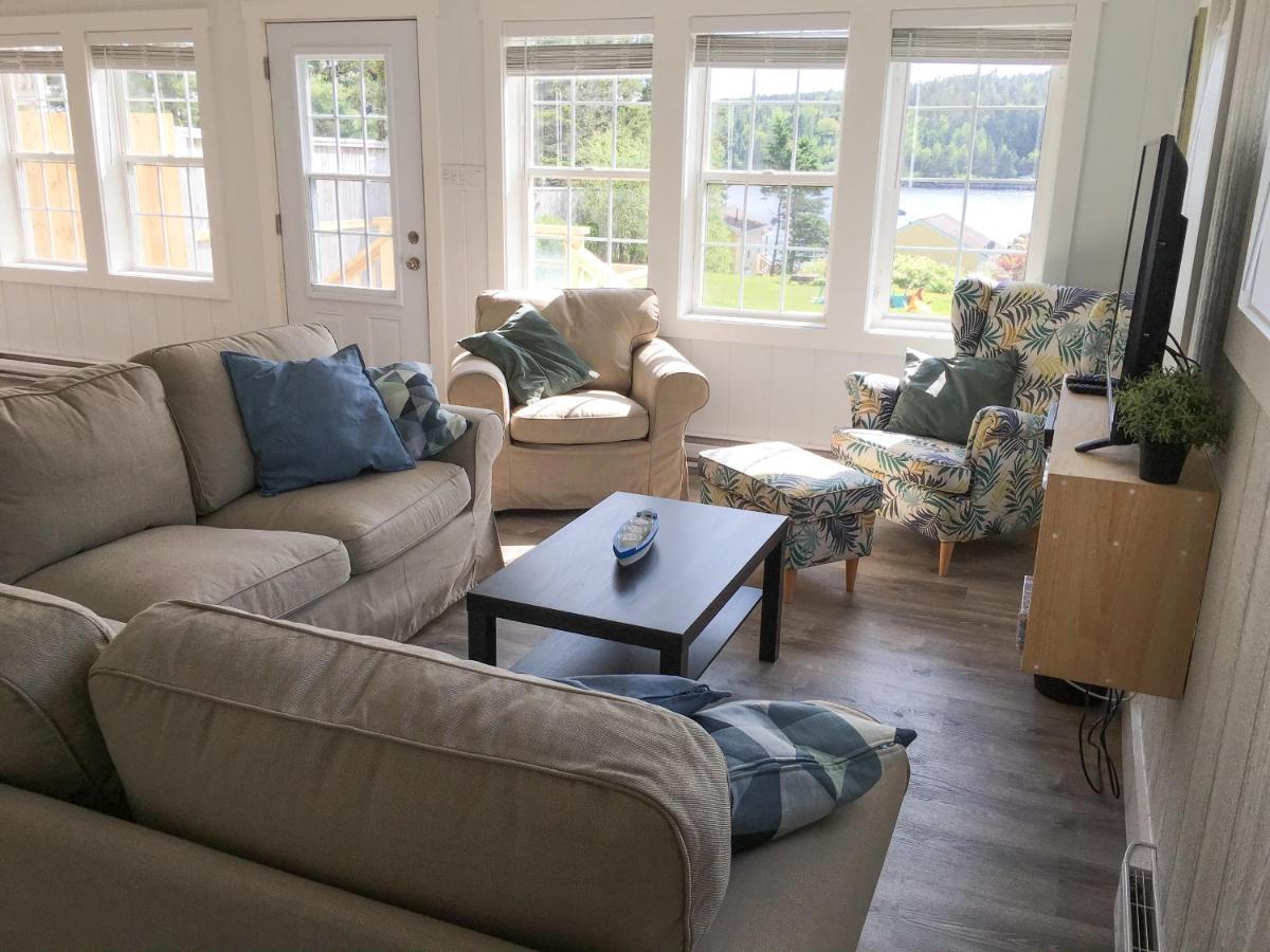 Larinda'S Landing Oceanfront Cottages Halifax Ngoại thất bức ảnh