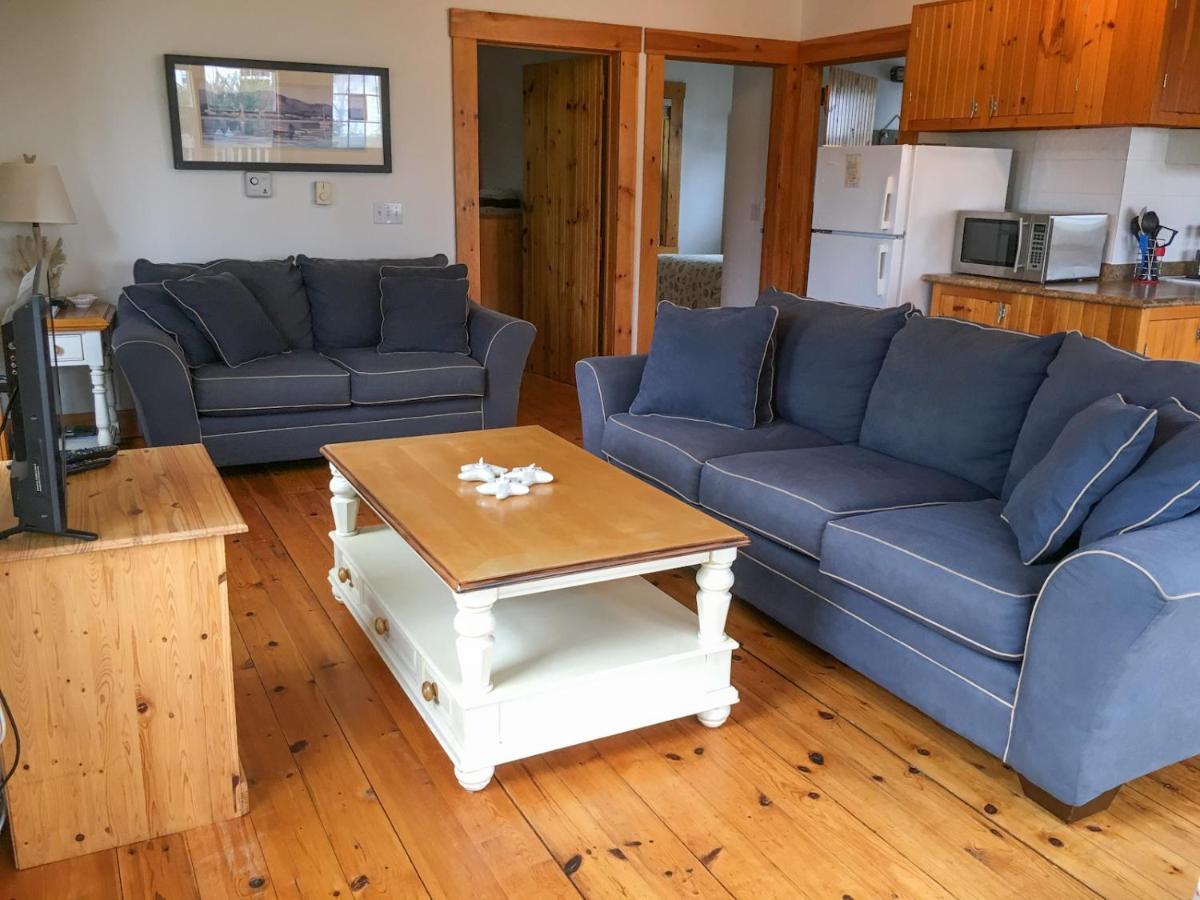 Larinda'S Landing Oceanfront Cottages Halifax Ngoại thất bức ảnh