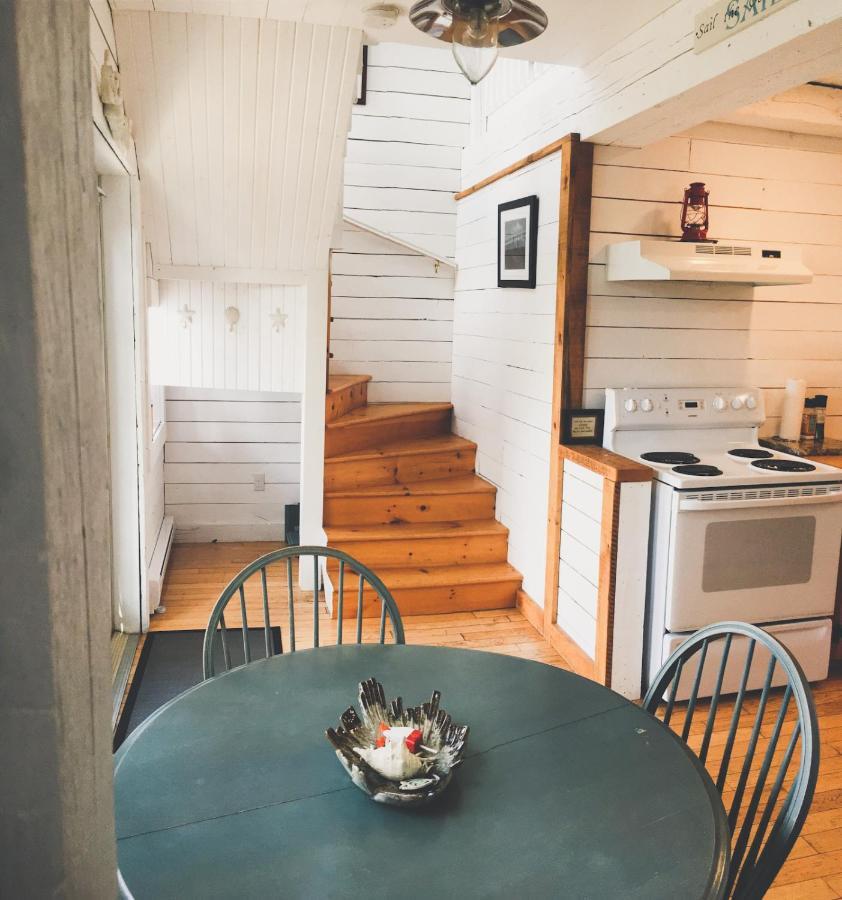 Larinda'S Landing Oceanfront Cottages Halifax Ngoại thất bức ảnh