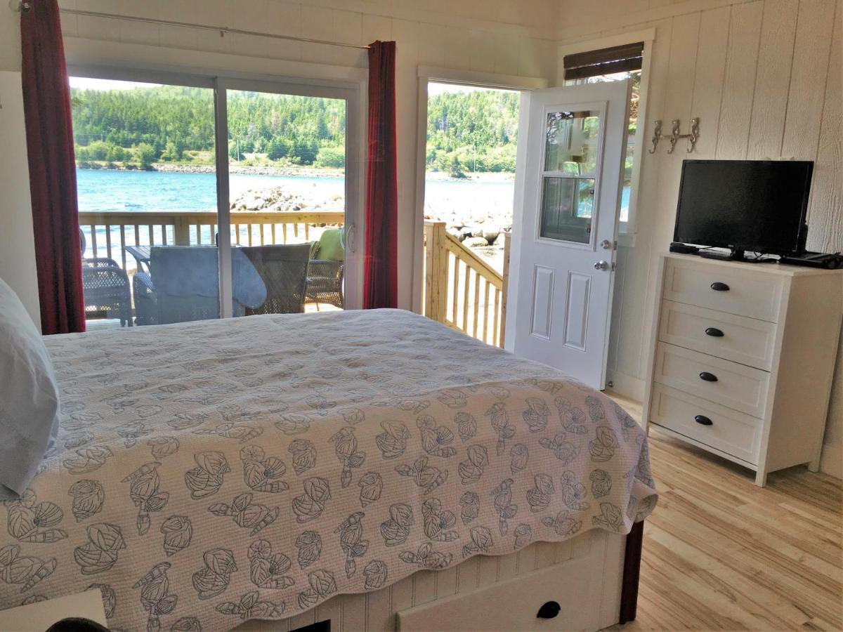 Larinda'S Landing Oceanfront Cottages Halifax Ngoại thất bức ảnh